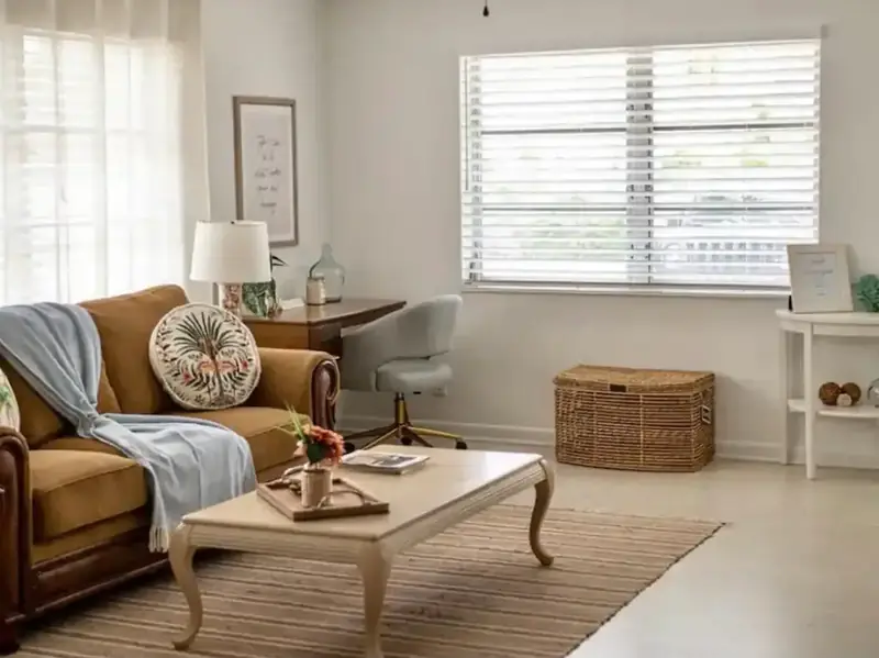 Living room in the Cozy Pompano Home